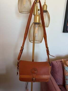 Vintage Dooney & Bourke All-Weather Leather British Tan Surrey Shoulder Bag